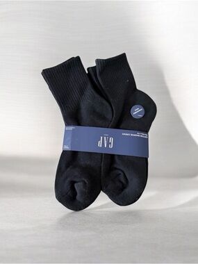 GAP women Black Cotton Crew Socks 6 pairs